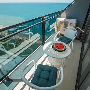 Orange Sky Beach Tower Апарт-отель Батуми
